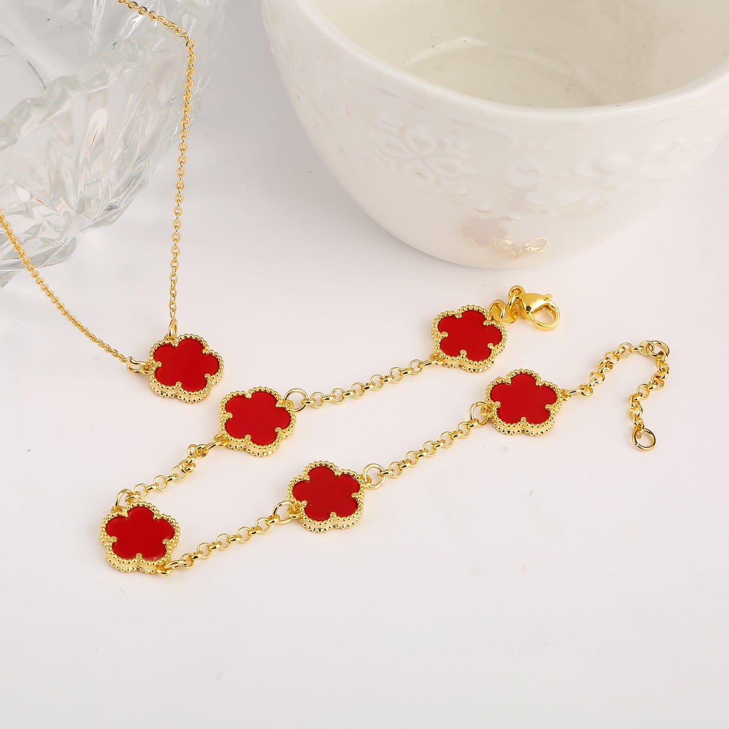 Four Leaf Clover Bracelet - WanderLightful